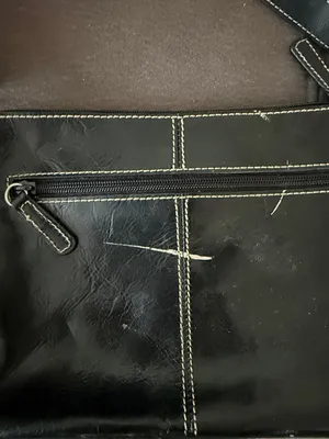 Kenneth Cole Reaction Black Faux Leather Shoulder Bag with Contrast Stitching thumbnail 7