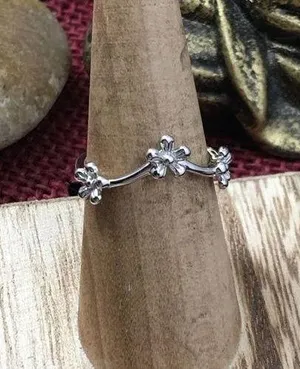 Boho Sterling Silver Flower Band Ring Size 7 thumbnail 1
