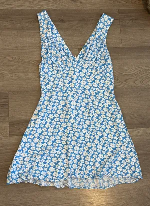 Verge Girl dress thumbnail 1