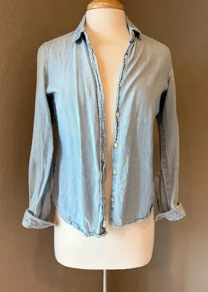 Zara Light Wash Denim Chambray Lace Trim Button Down Shirt M thumbnail 1