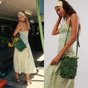 Free People Best In Show Bucket Bag in Hunter Green NWOT $108 thumbnail 2