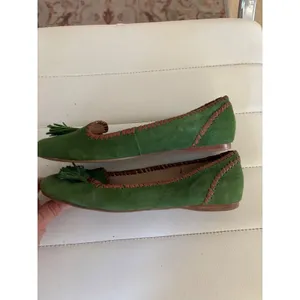 Jack Rogers Womens Green Suede Whipstitch Tassel Ballet Flats 6.5 thumbnail 4