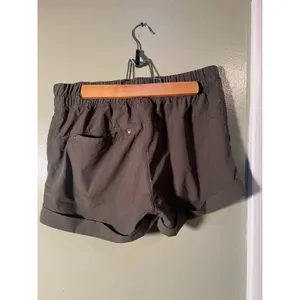 MPG Mondetta Performance Gear Women's Size XS Outdoor Shorts Olive Green Cuffed thumbnail 5