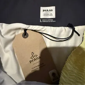 Prana Peak To Pavement Neon Yellow Skort Sz L NEW Activewear Athletic Outdoor‎ thumbnail 5