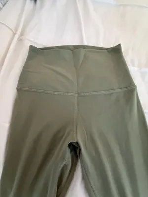 Lululemon High Rise Align 28’ Leggings in Olive Green Size 2 thumbnail 2
