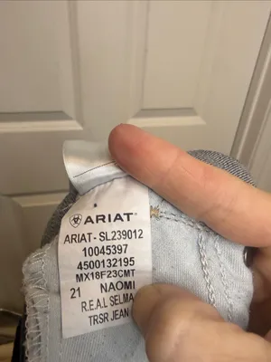 Ariat Selma midrise Flare Jeans sz 26 / 27 thumbnail 9