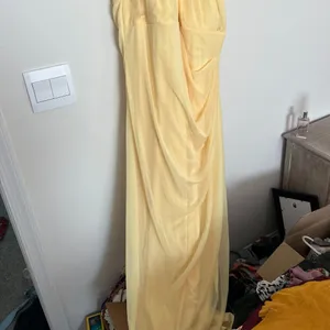 Davids Bridal‎ yellow maxi dress size 20 thumbnail 2