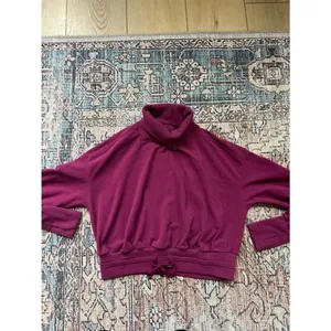 Sweaty Betty Melody Luxe Fleece Sweatshirt in Amaranth Pink Size Small 6 thumbnail 7