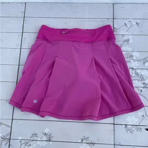 Lululemon Athletica Fuchsia Skirt thumbnail 4