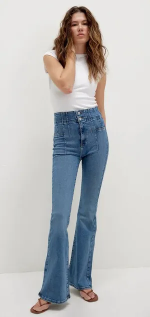 Free People We The Free Jayde Flare Jeans Size 29 thumbnail 1