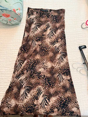 Lioness skirt thumbnail 1