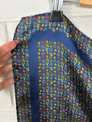 Vintage Floral Print Square Scarf thumbnail 6