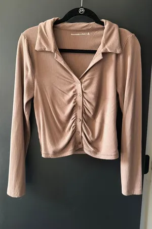 Abercrombie Long Sleeve Top thumbnail 1