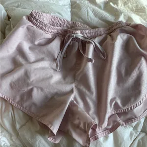 Pink old navy active shorts thumbnail 1