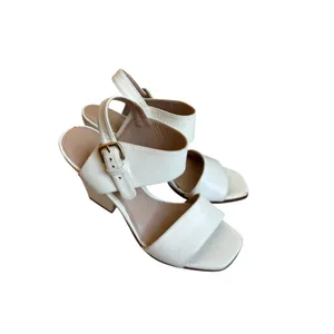 Stuart Weitzman Sandals Size 7 White‎ Leather Block Heel Square Toe Buckle Strap thumbnail 5