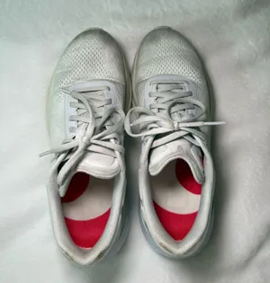 Lululemon Sneakers Running thumbnail 1