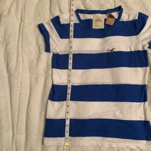 Hollister Tee thumbnail 8