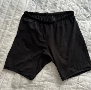 Size S thumbnail 1
