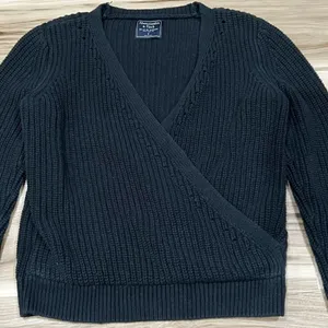 Abercrombie and Fitch Black Knit Wrap Sweater Women’s Small thumbnail 4