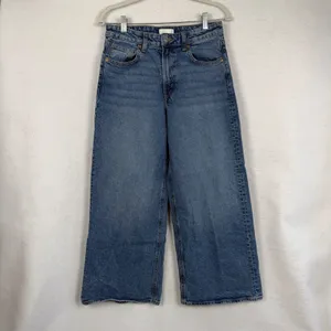 H&M Womens High Waist Wide Leg Cropped Jeans Medium Wash Blue‎ Petite Friendly 6 thumbnail 2