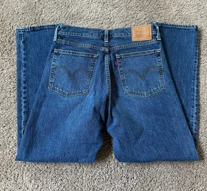 Levi’s Wedgie Straight Jeans thumbnail 4