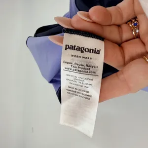Patagonia‎ Micro Swell Rashguard Short Sleeve Navy Lilac UPF Sun Protection Lg thumbnail 4