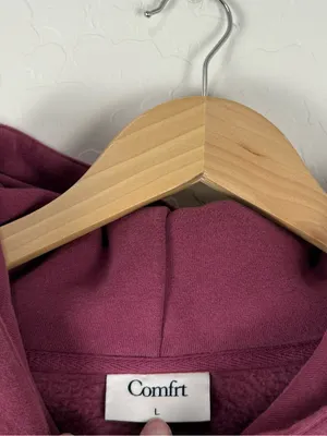 Comfrt Colors Berry Minimalist Hoodie thumbnail 5