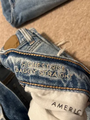 American Eagle Highest Rise Baggy Straight Jeans thumbnail 4