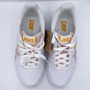 ASICS low-top lightweight comfortable sneakers with striped detail thumbnail 12