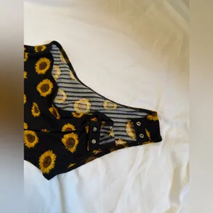 Rue21 Sunflower Print Women One Piece‎ thumbnail 7