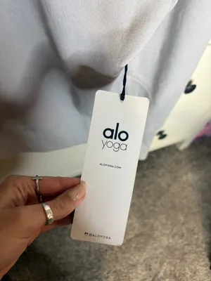 Alo Yoga Sweatshirt thumbnail 5