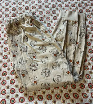 Official Disney Parks Winnie the Pooh Pajama Jogger Pants size Medium thumbnail 1