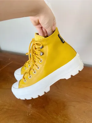 Converse • CTAS Gore-Tex Waterproof Lugged Leather Hi Boots Sneaker Gold Dart thumbnail 11