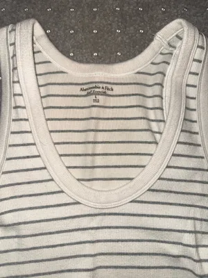 Abercrombie and fitch essential ribbed tank thumbnail 2