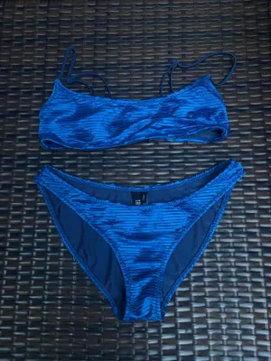 Triangl bikini thumbnail 2