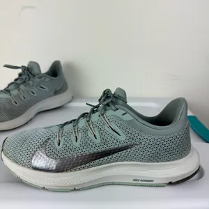 Nike Quest 2 Athletic Running Shoes Sz 7.5 Blue Green thumbnail 5