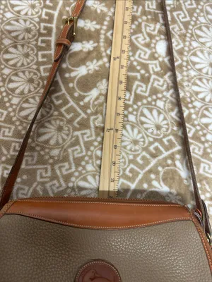 Dooney & Bourke 80s Taupe Pebbled Leather Crossbody with Tan Trim thumbnail 10