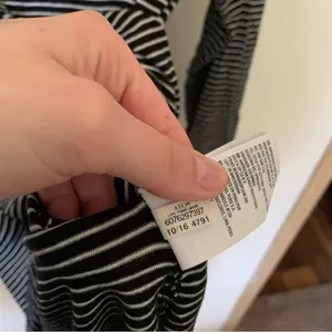 American Eagle Soft and Sexy Black White Striped Long Sleeve Tee Size Medium thumbnail 5