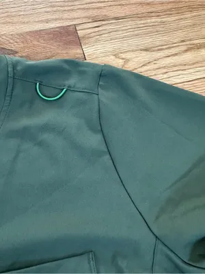 Grey's Anatomy Evolve Sway Tuck-In Top Fern Green size 2XL thumbnail 7