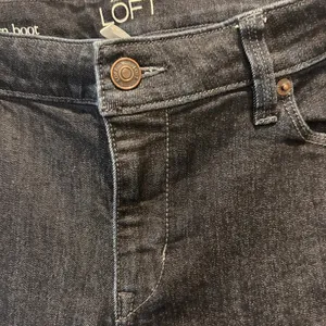 Loft Modern Bootcut Jeans Womens 32/14 Dark Wash Denim Stretch Mid Rise Western‎ thumbnail 3