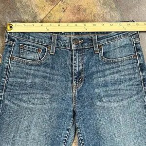 Levi’s 505 Straight Leg Cropped Rough Edge Jeans 6 thumbnail 2