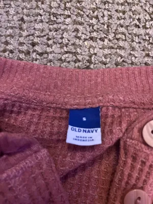 Old Navy Long Sleeve Ribbed Button Tee thumbnail 3