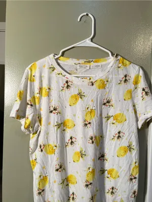 Meadow Rue Anthropologie Women’s Size Medium Crewneck T-Shirt White Lemon Print thumbnail 5