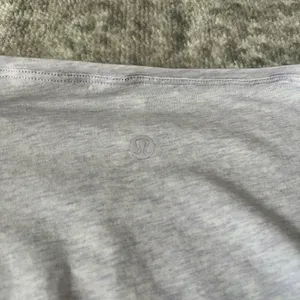 Lululemon Back In Action Short Sleeve Shirt thumbnail 8