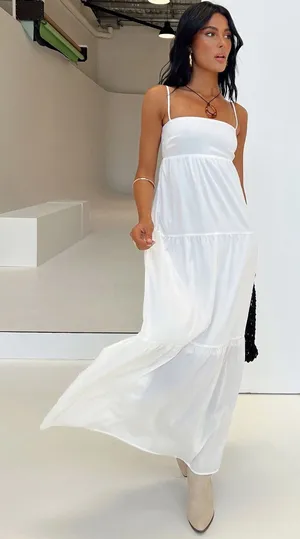 Princess Polly Warrego Maxi Dress in White Size 4 New with tag thumbnail 1