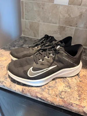 Nike Black Running Sneakers Size 8 thumbnail 2