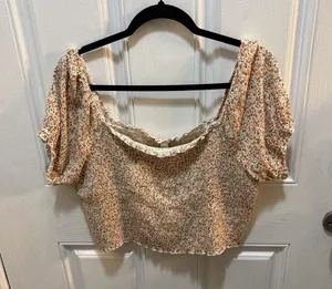 Aerie Floral Smocked Puff Sleeve Crop Top Size XL thumbnail 1