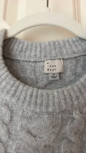Sweater Gray thumbnail 2