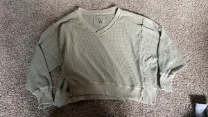 American Eagle Outfitters Long Sleeve thumbnail 4