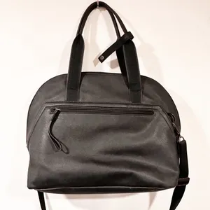Lululemon Yin Time Bag Black Gym Travel Bag Shoulder Strap Multi Pocket thumbnail 4